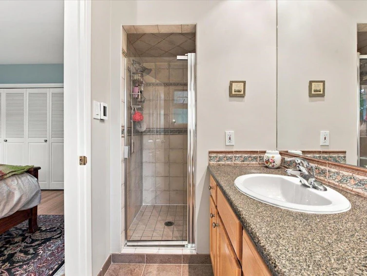 768 Browning Place, North Vancouver, BC, V7H 1W9 - 16