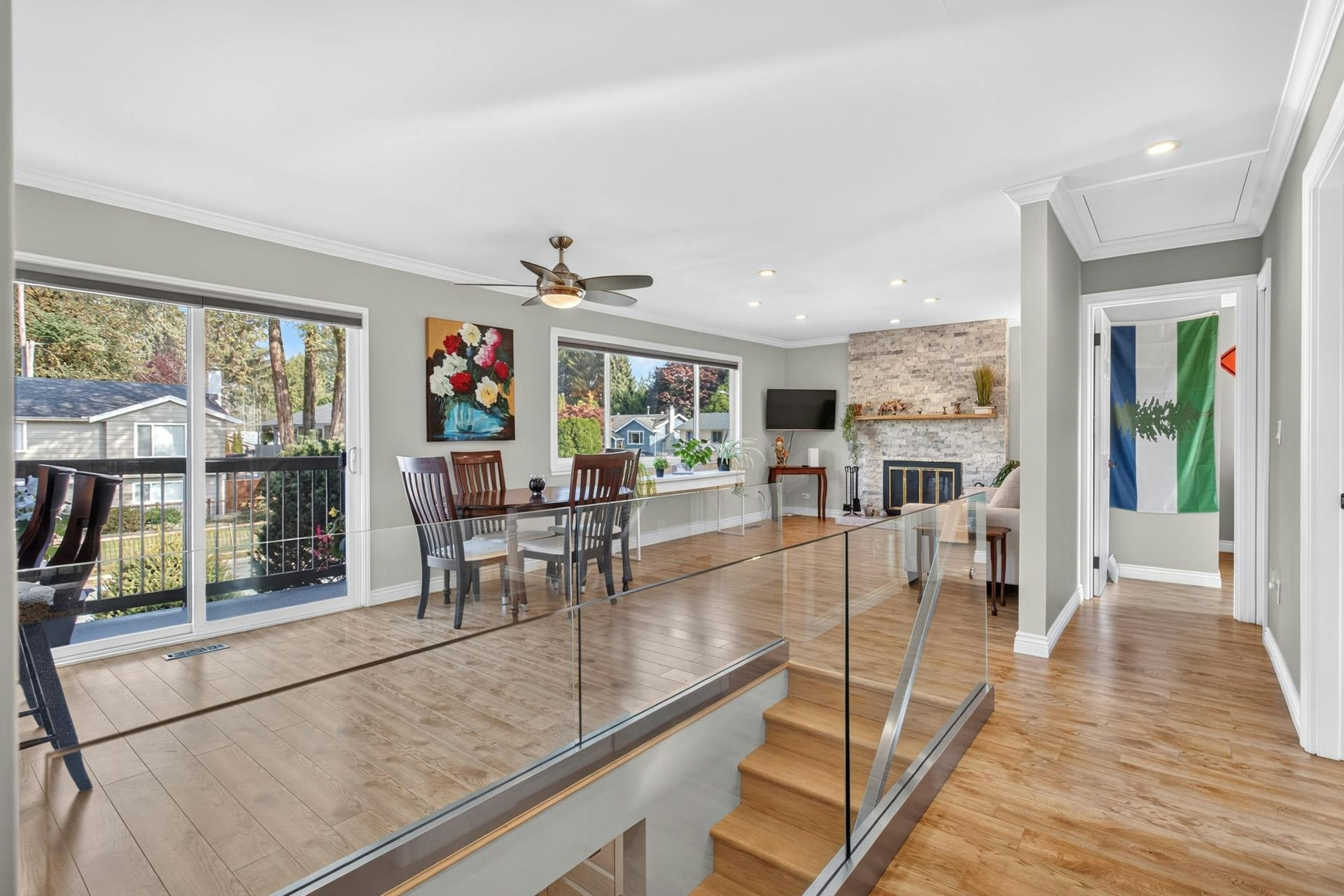 920 Raymond Avenue - 4