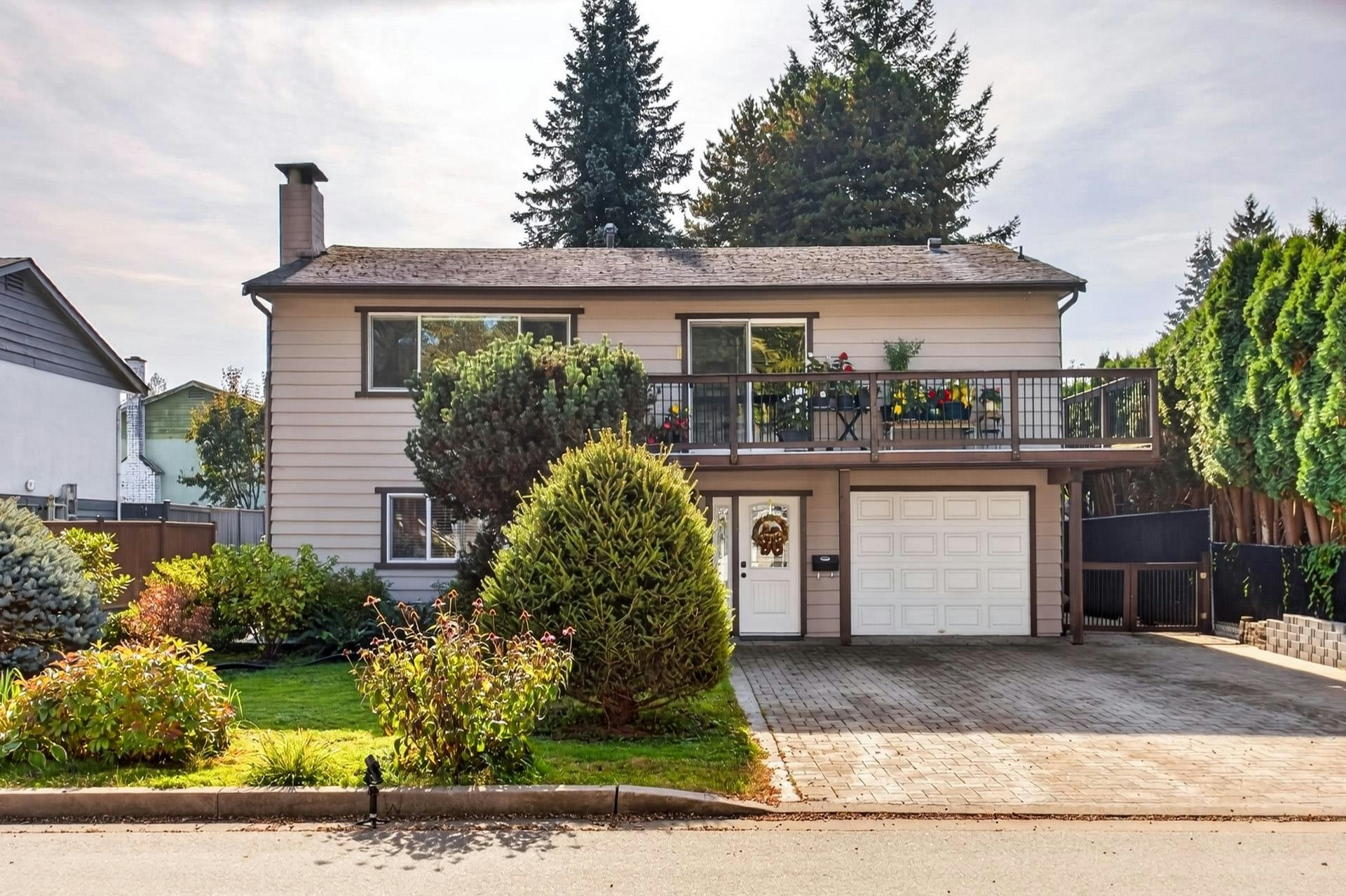 920 Raymond Avenue, Port Coquitlam, BC, V3B 2M5