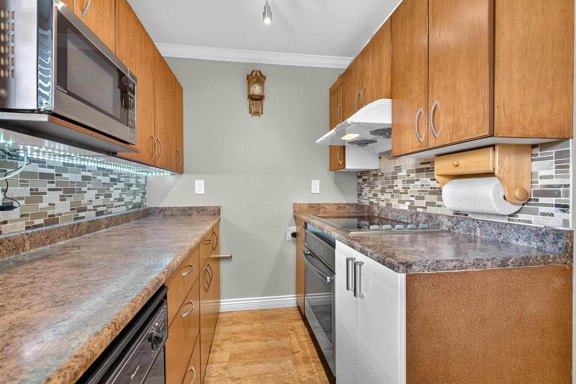 920 Raymond Avenue, Port Coquitlam, BC, V3B 2M5 - 28