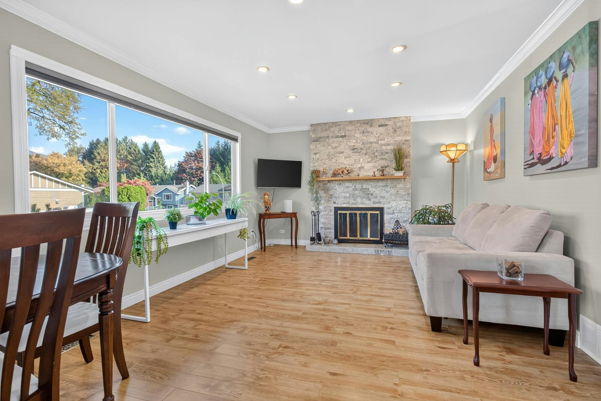 920 Raymond Avenue - 5