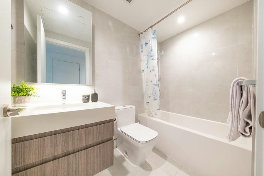 6463 Silver Avenue, Burnaby, BC, V5H 0K4 - 9