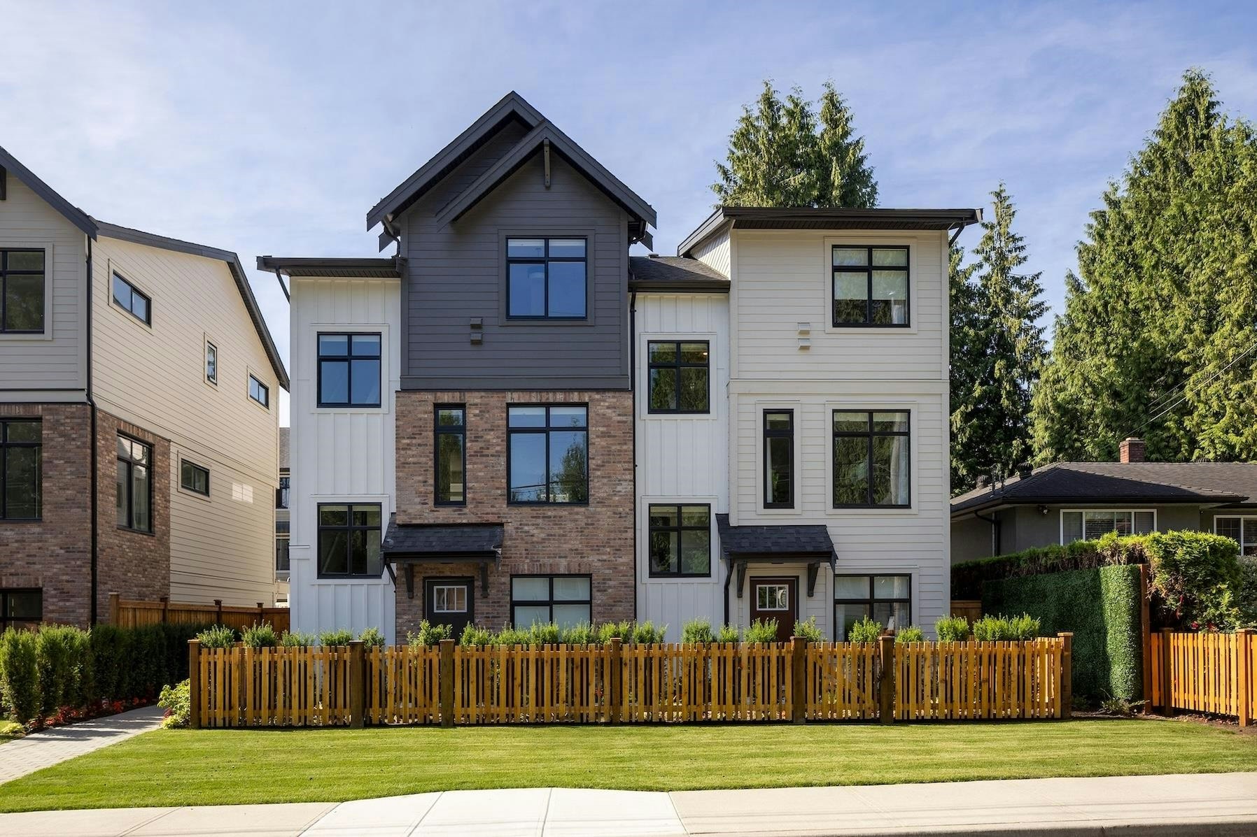 24-2150 Rindall Avenue, Port Coquitlam, BC, V3C 0T8