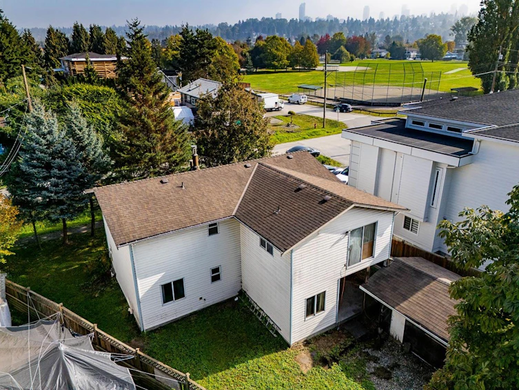 11525 125a Street, Surrey, BC, V3V 5A6 - 33