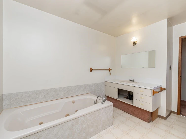 11525 125a Street, Surrey, BC, V3V 5A6 - 18