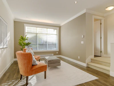 47-7090 180 Street - 3