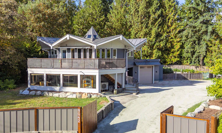 8042 Dogwood Drive
