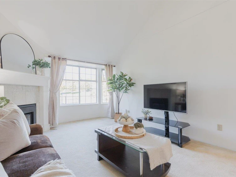 214-11578 225 Street, Maple Ridge, BC, V2X 9W7 - 9