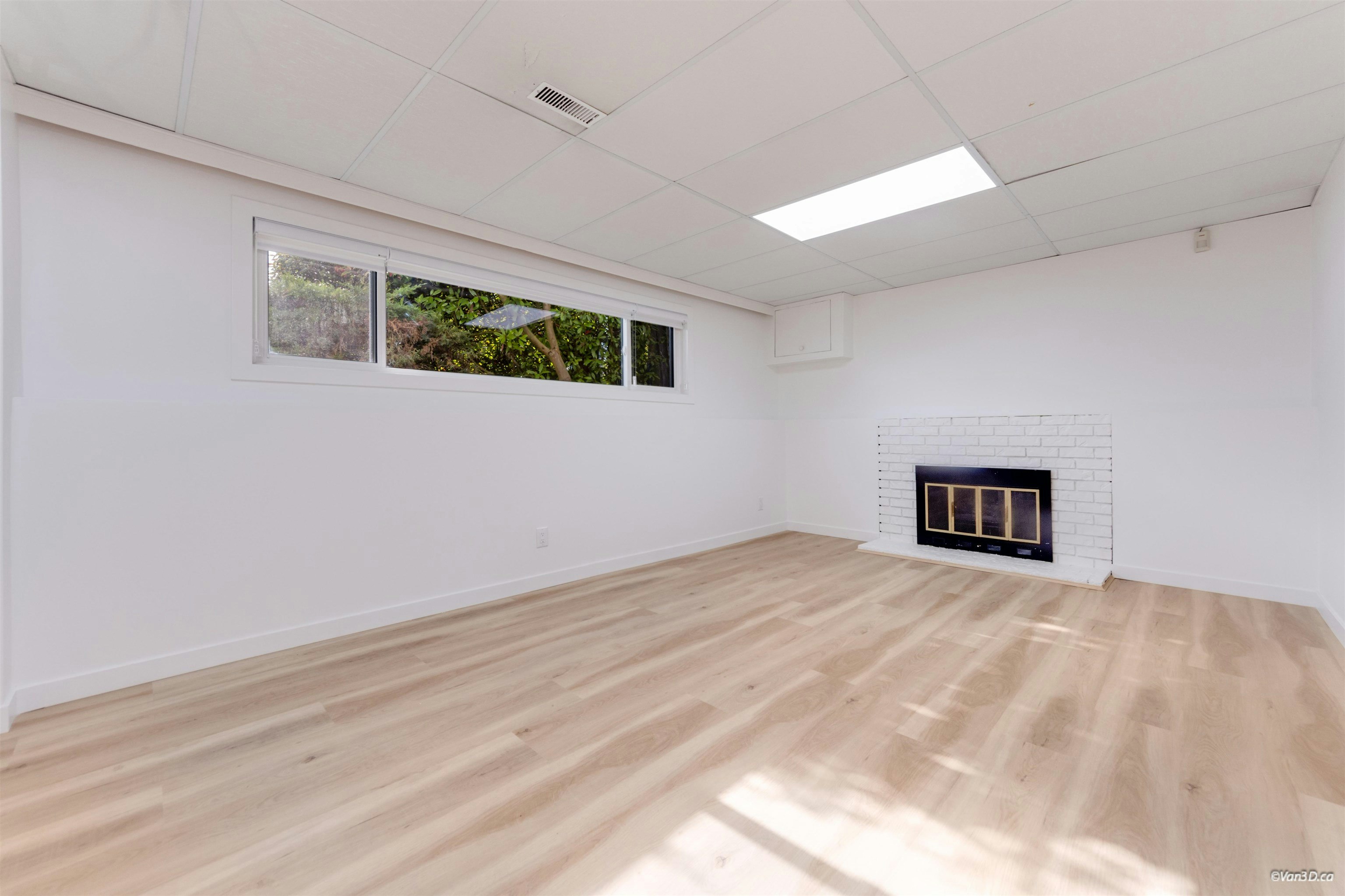 1418 Columbia Avenue, Port Coquitlam, BC, V3C 1C3 - 20