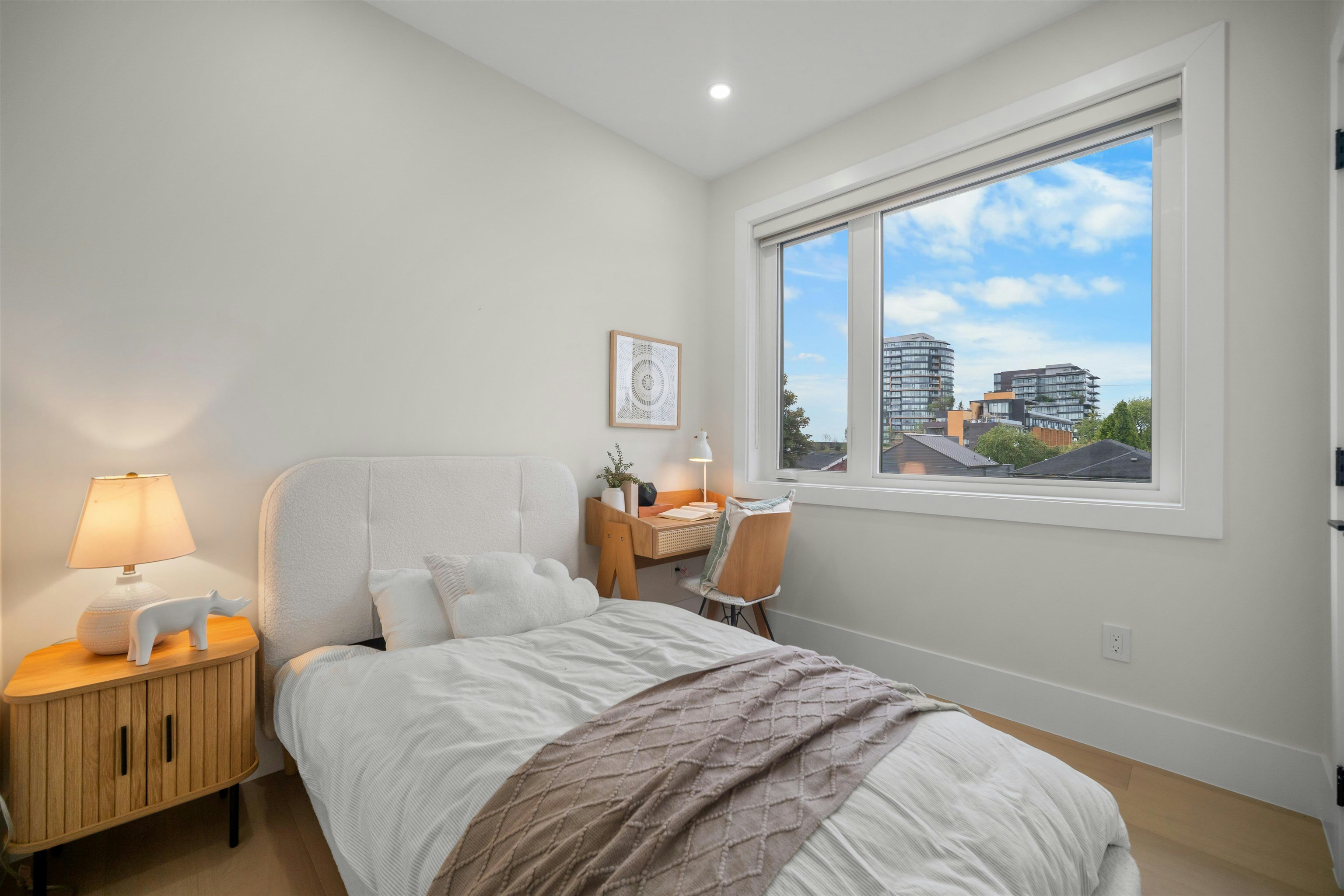 1554 W 66th Avenue, Vancouver, BC, V6P 2R9 - 11