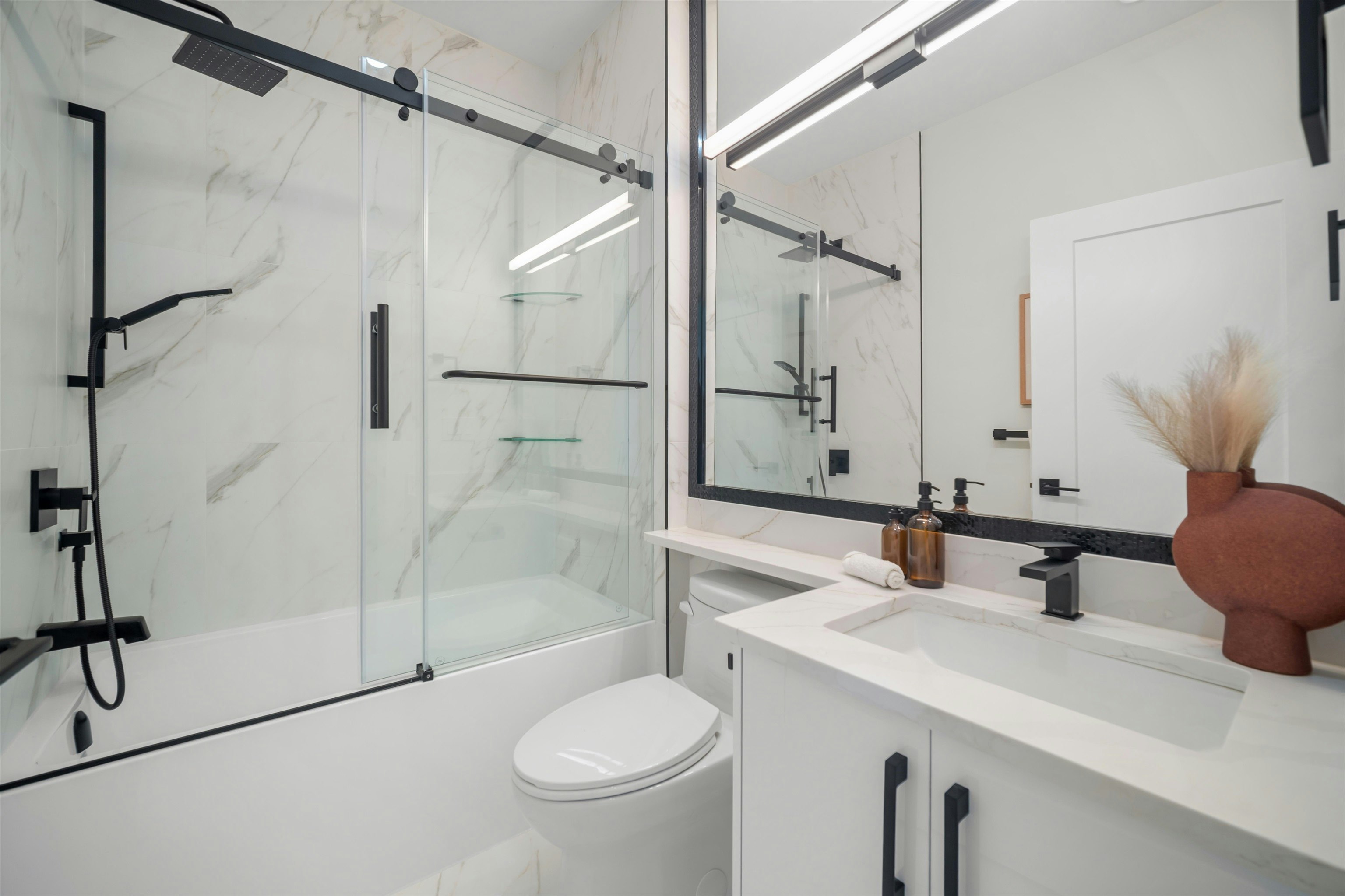 1554 W 66th Avenue, Vancouver, BC, V6P 2R9 - 9