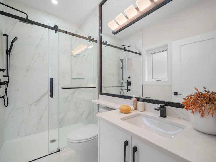 1554 W 66th Avenue, Vancouver, BC, V6P 2R9 - 13