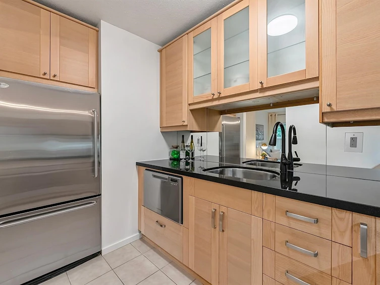 7-3250 W 4th Avenue, Vancouver, BC, V6K 1R9 - 11