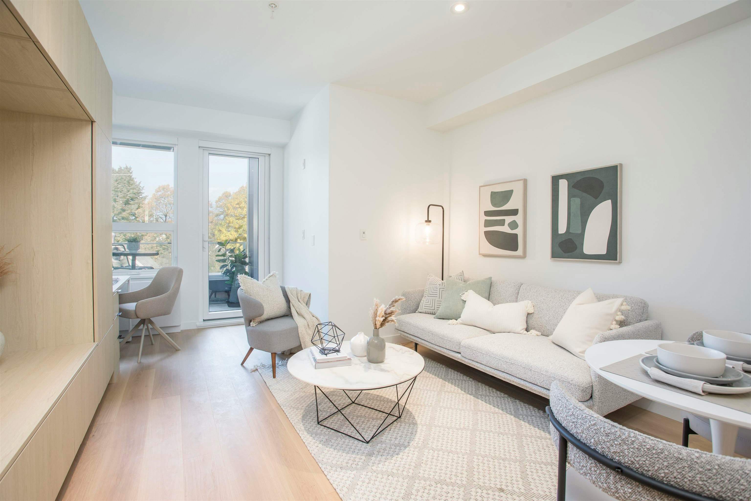 426-2471 St. George Street, Vancouver, BC, V5T 1W9 - 2