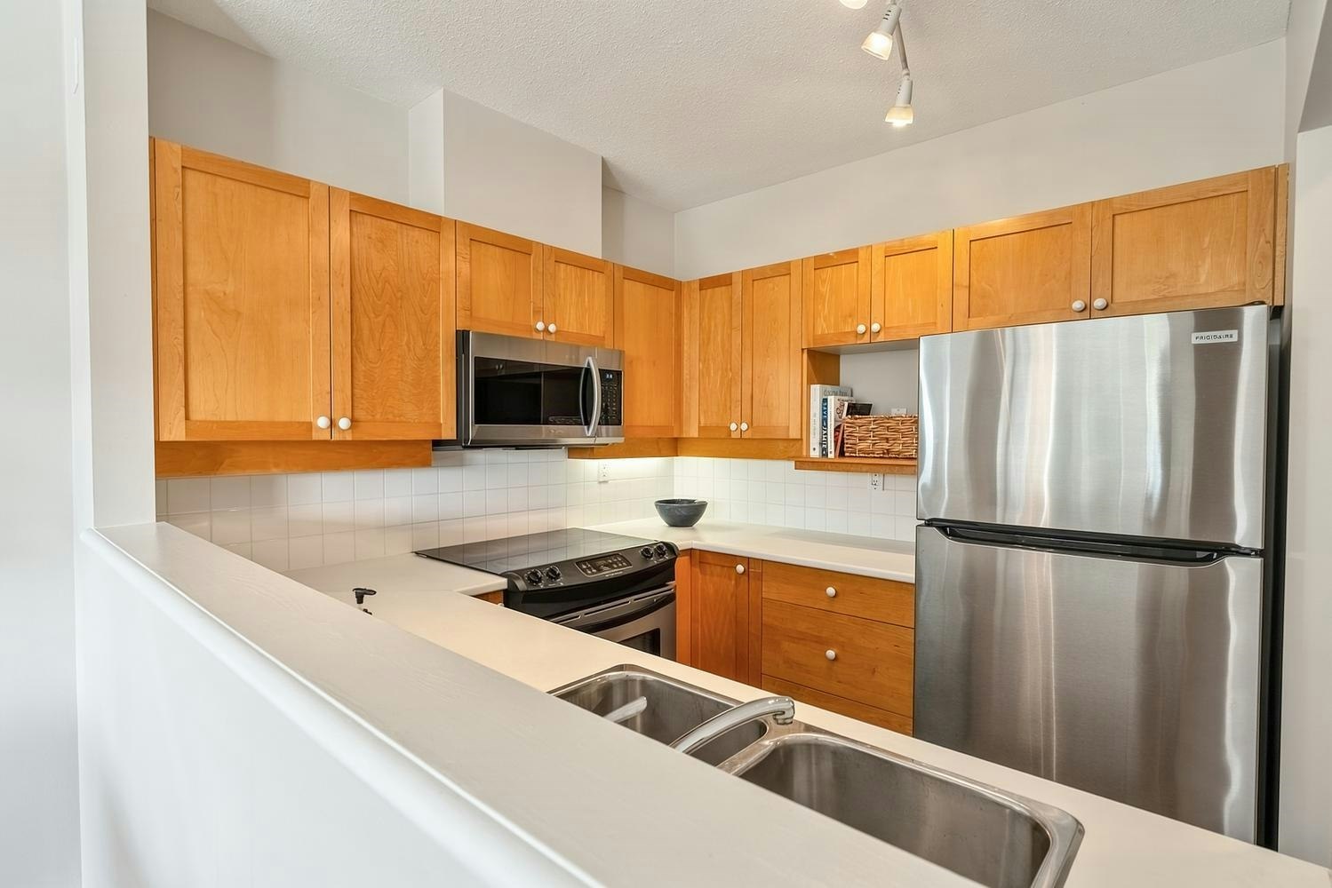 302-2020 E Kent Avenue, Vancouver, BC, V5P 4X5 - 10