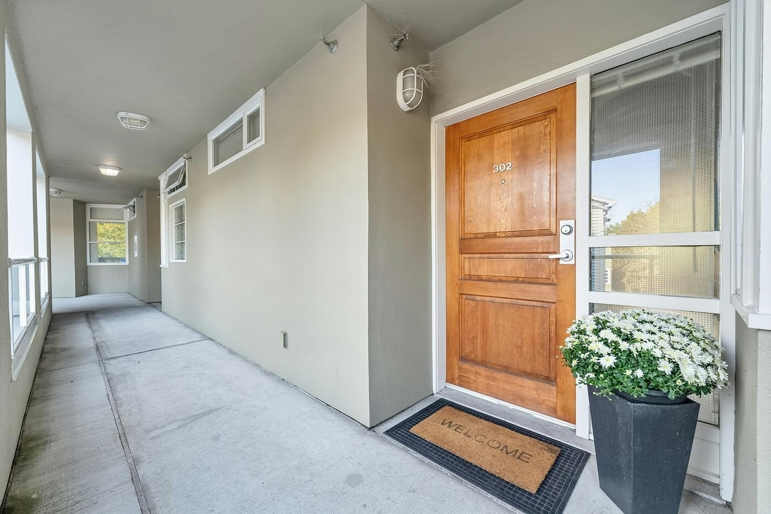 302-2020 E Kent Avenue - 3
