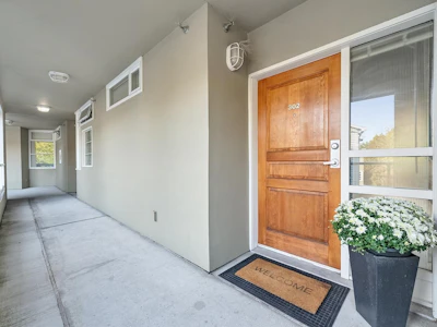 302-2020 E Kent Avenue - 3