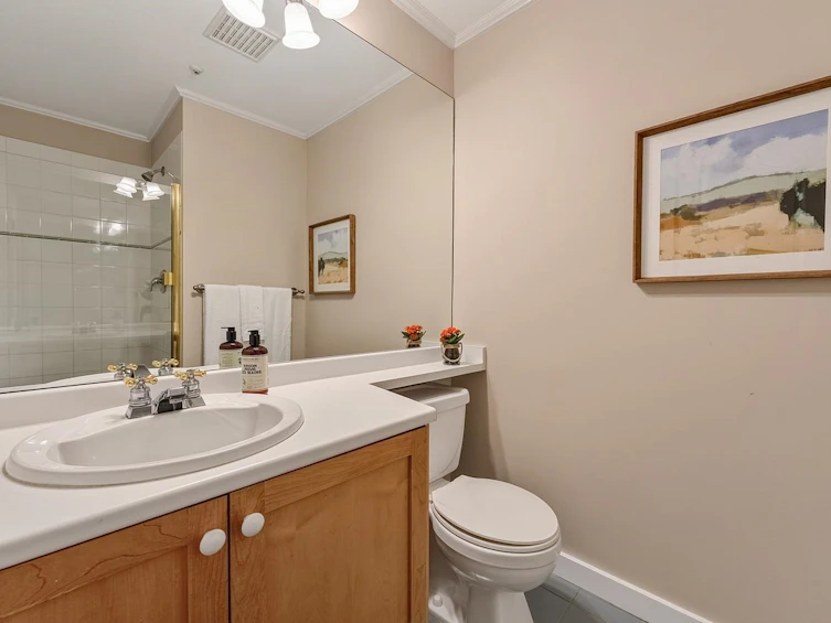 302-2020 E Kent Avenue, Vancouver, BC, V5P 4X5 - 7