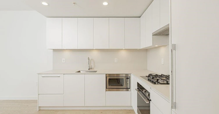 5xx-2181 Madison Avenue, Burnaby, BC, V5C 0N4 - 2