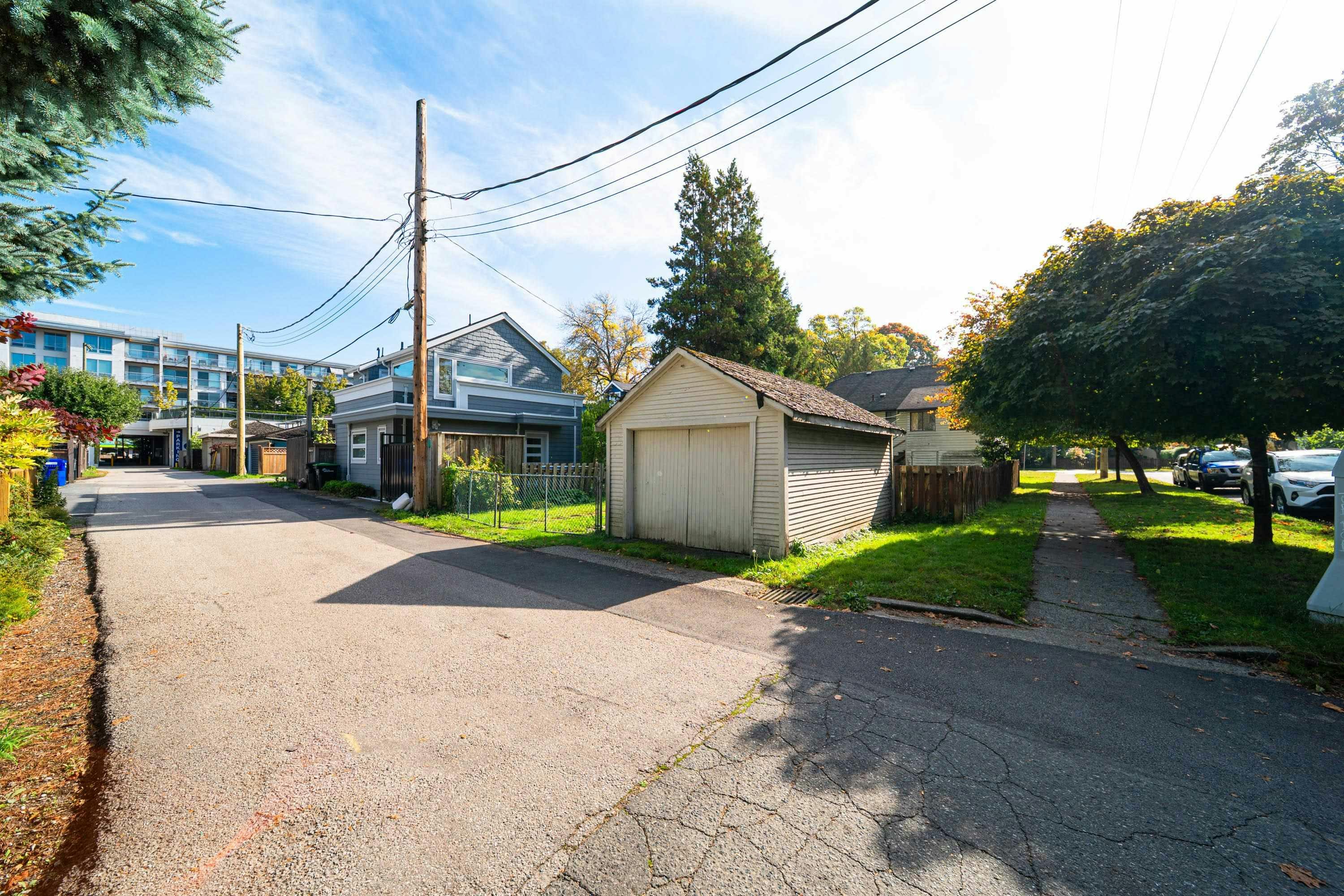 111 E 18th Avenue, Vancouver, BC, V5E 1E4 - 11