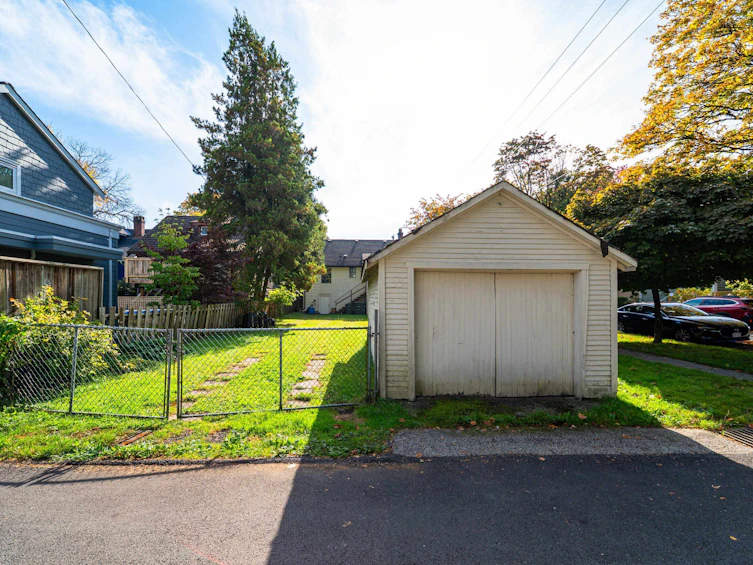 111 E 18th Avenue, Vancouver, BC, V5E 1E4 - 10