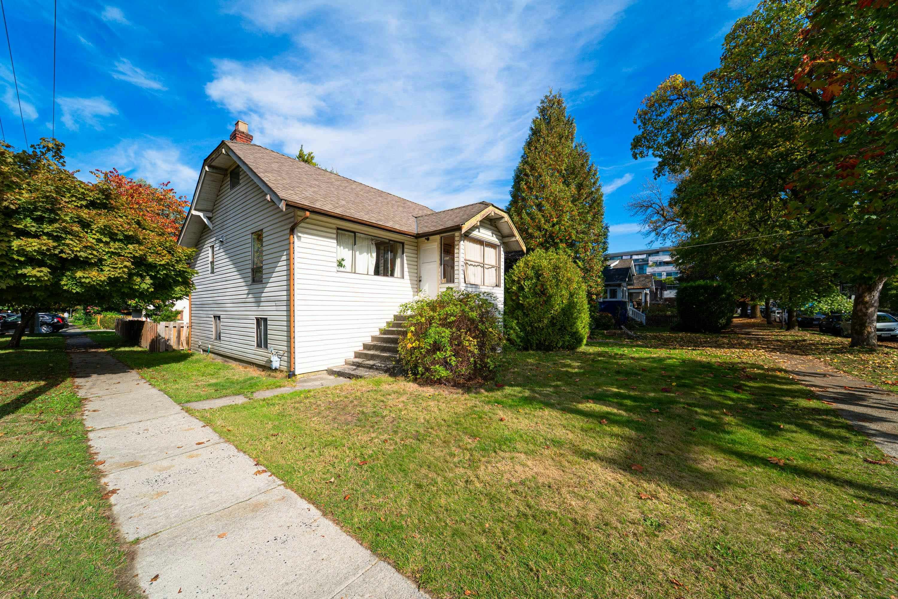 111 E 18th Avenue - 4