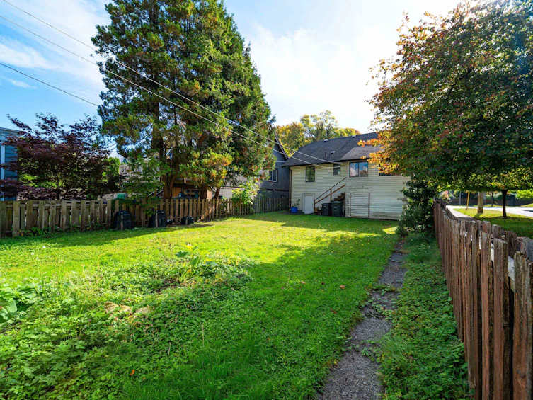 111 E 18th Avenue, Vancouver, BC, V5E 1E4 - 7