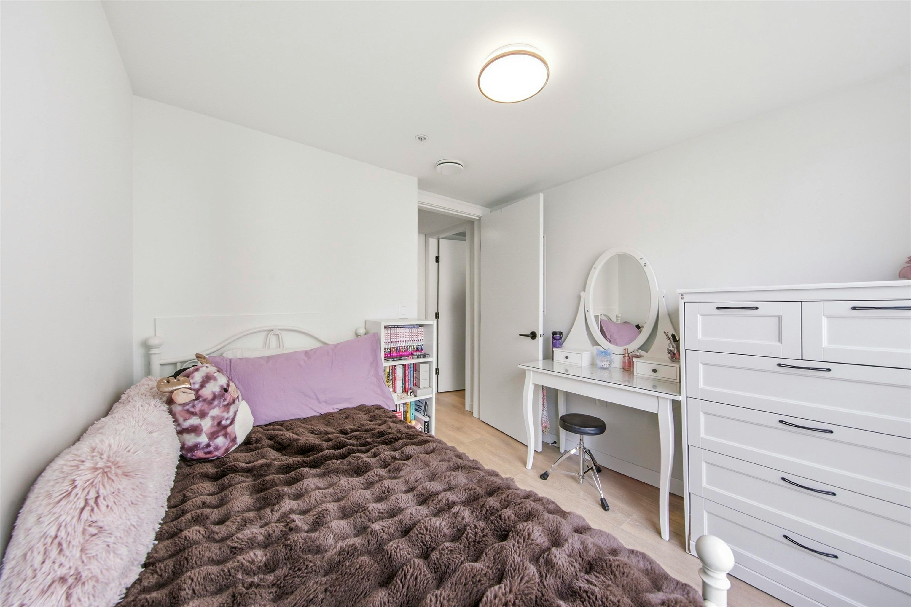 356-555 2nd E Street, North Vancouver, BC, V7L 1E1 - 13
