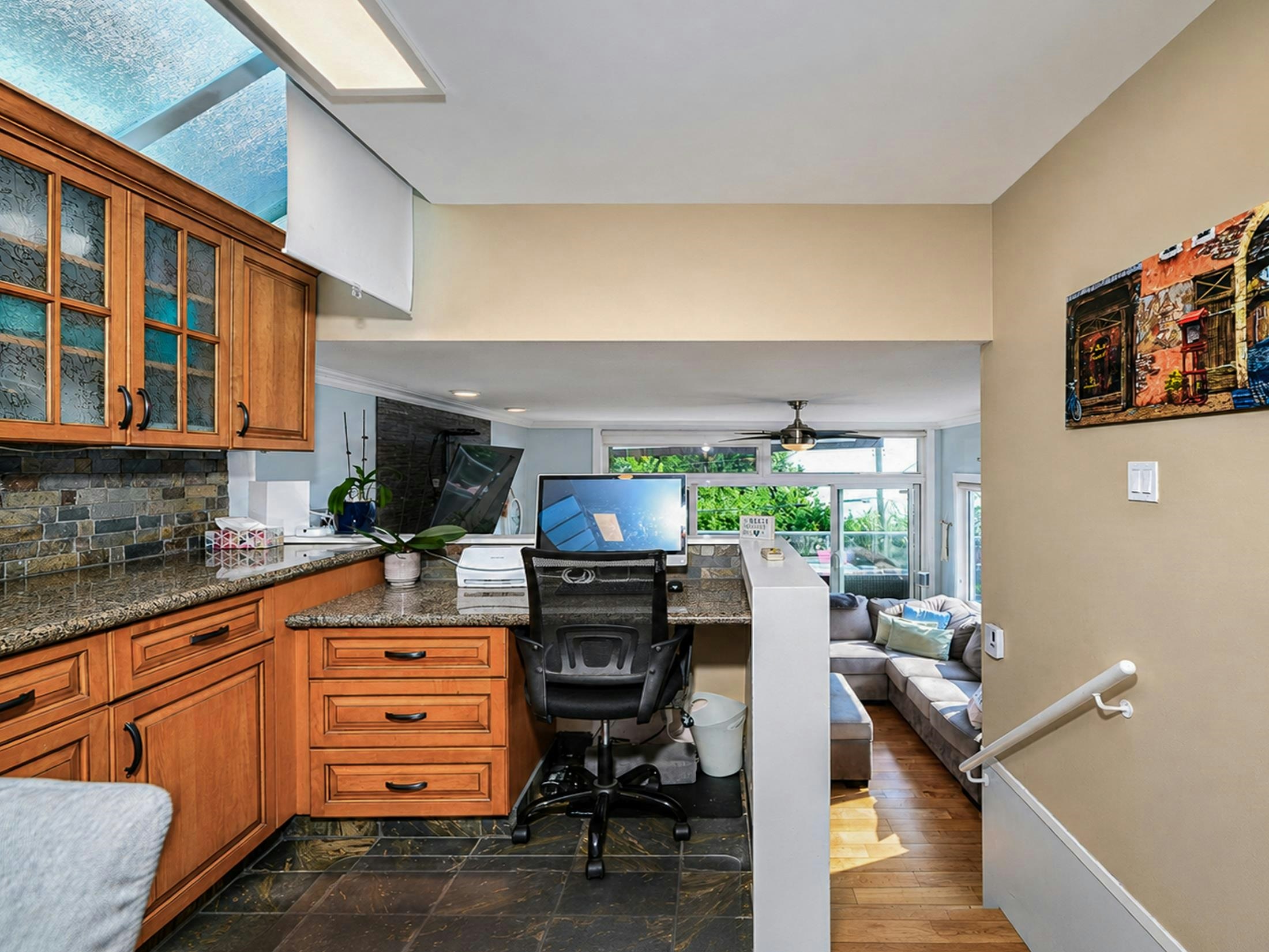 1246 Oxford St Street, Surrey, BC, V4B 5G8 - 17