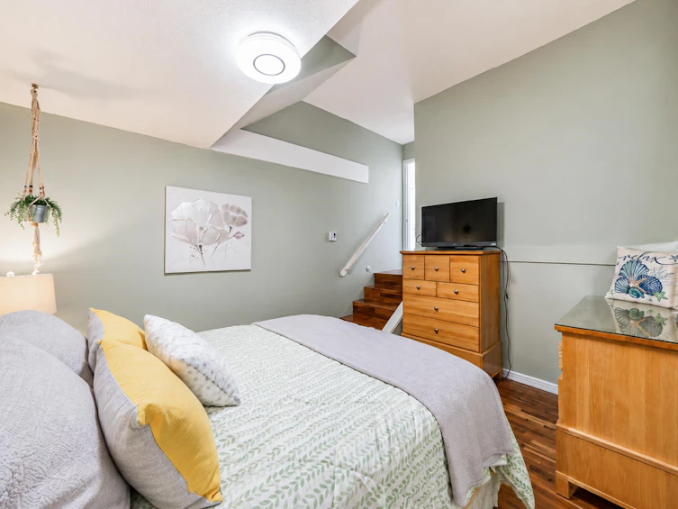 1246 Oxford St Street, Surrey, BC, V4B 5G8 - 25