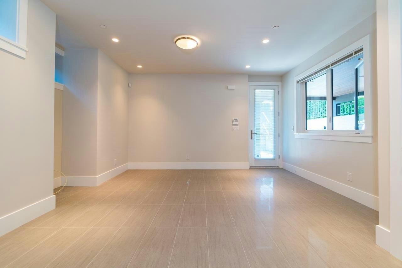 2408 Mathers Avenue, West Vancouver, BC, V7V 2H8 - 28