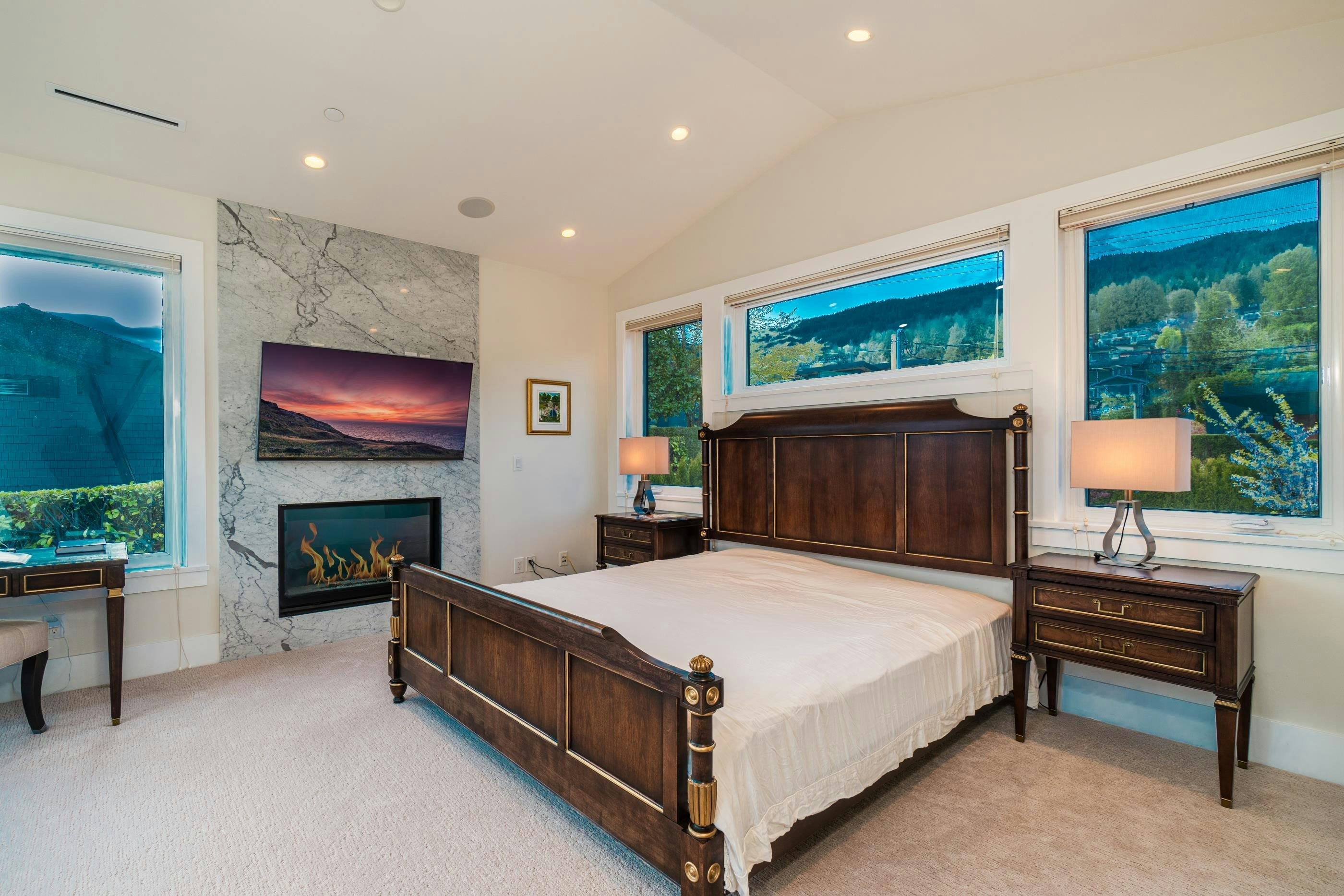 2408 Mathers Avenue, West Vancouver, BC, V7V 2H8 - 15