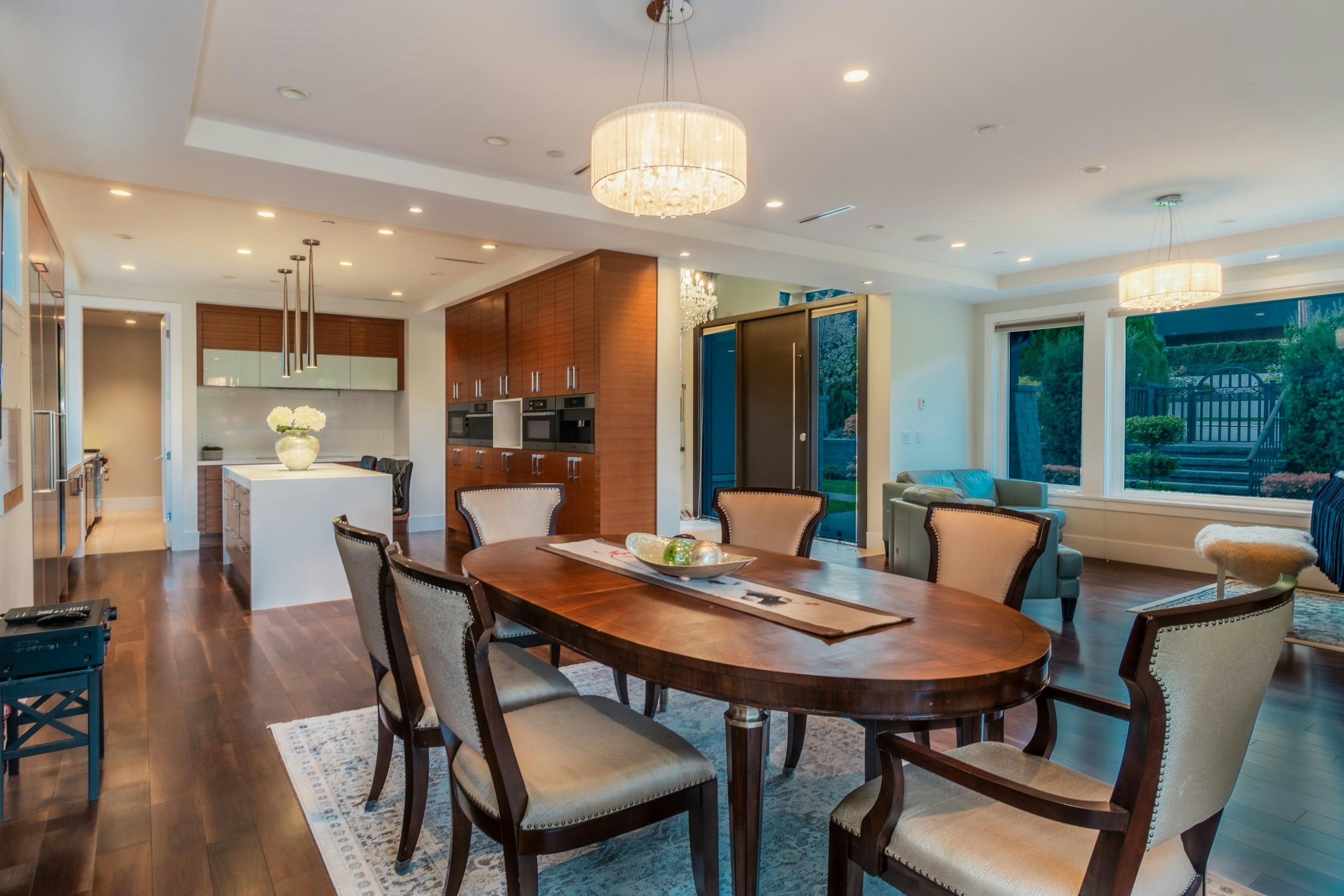 2408 Mathers Avenue, West Vancouver, BC, V7V 2H8 - 8