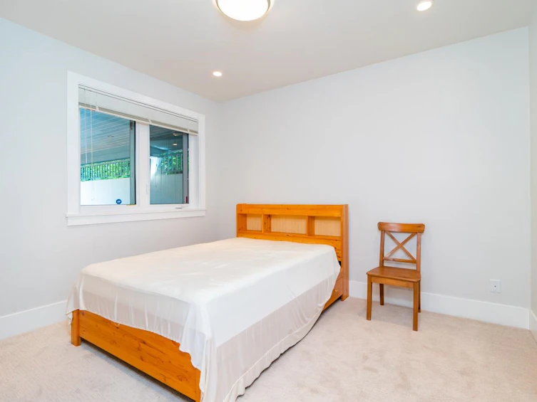 2408 Mathers Avenue, West Vancouver, BC, V7V 2H8 - 30