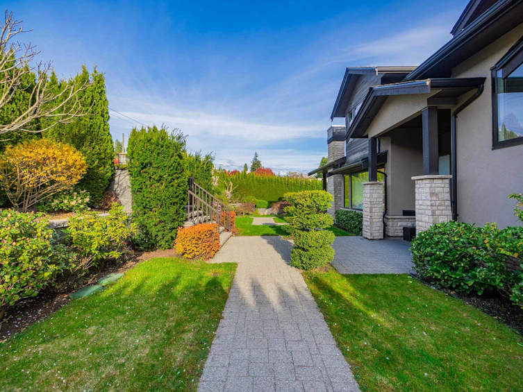 2408 Mathers Avenue, West Vancouver, BC, V7V 2H8 - 36