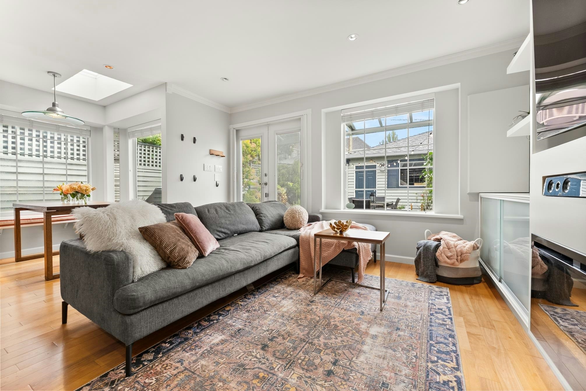 2146 W 14th Avenue, Vancouver, BC, V6K 2V7 - 14