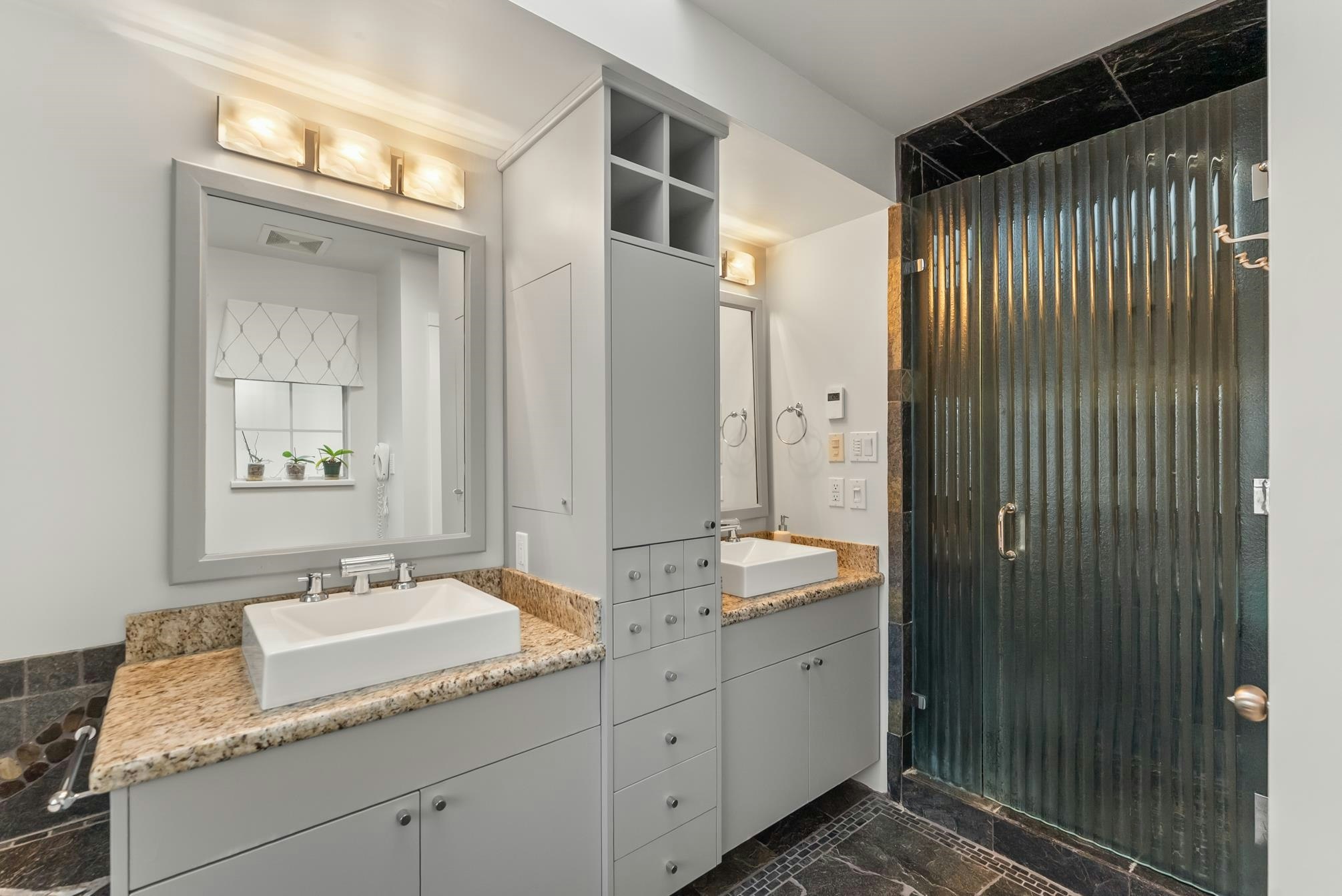 2146 W 14th Avenue, Vancouver, BC, V6K 2V7 - 35