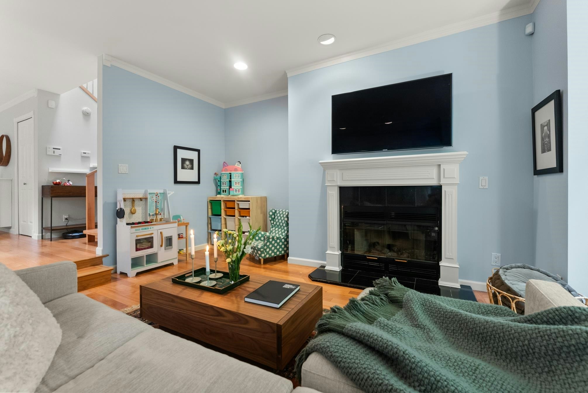 2146 W 14th Avenue, Vancouver, BC, V6K 2V7 - 8