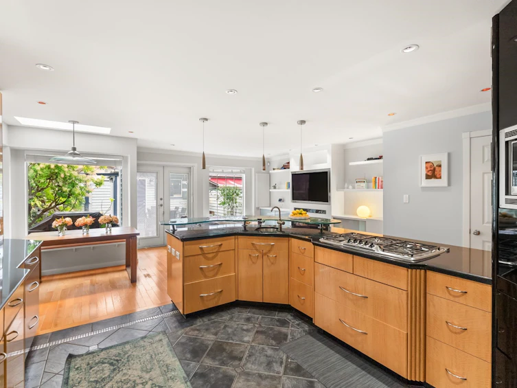2146 W 14th Avenue, Vancouver, BC, V6K 2V7 - 21
