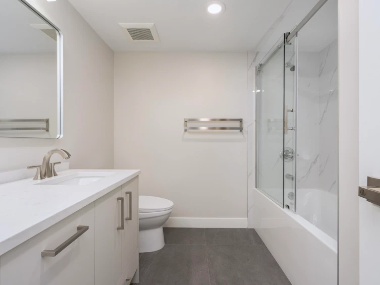 321-7453 Moffatt Road, Richmond, BC, V6Y 3W1 - 5