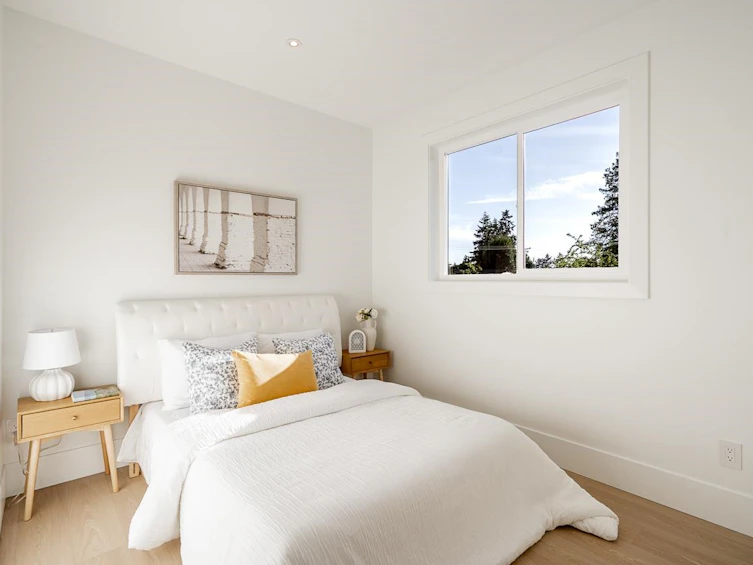 102-13711 16 Avenue, Surrey, BC, V4A 1P7 - 18