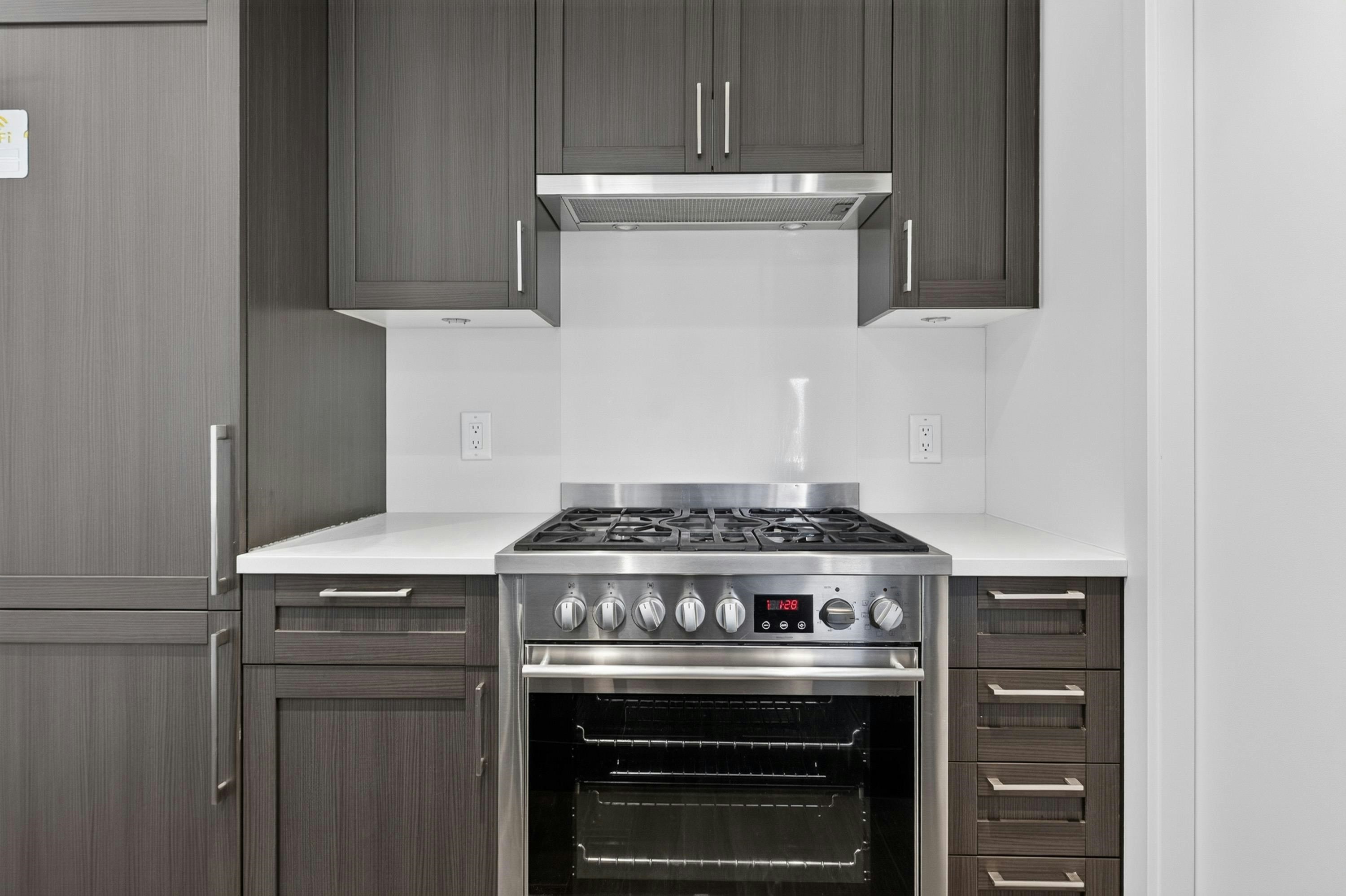 1702-5515 Boundary Road, Vancouver, BC, V5R 0E3 - 10