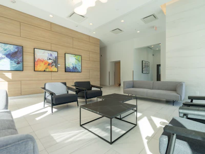 1702-5515 Boundary Road - 4