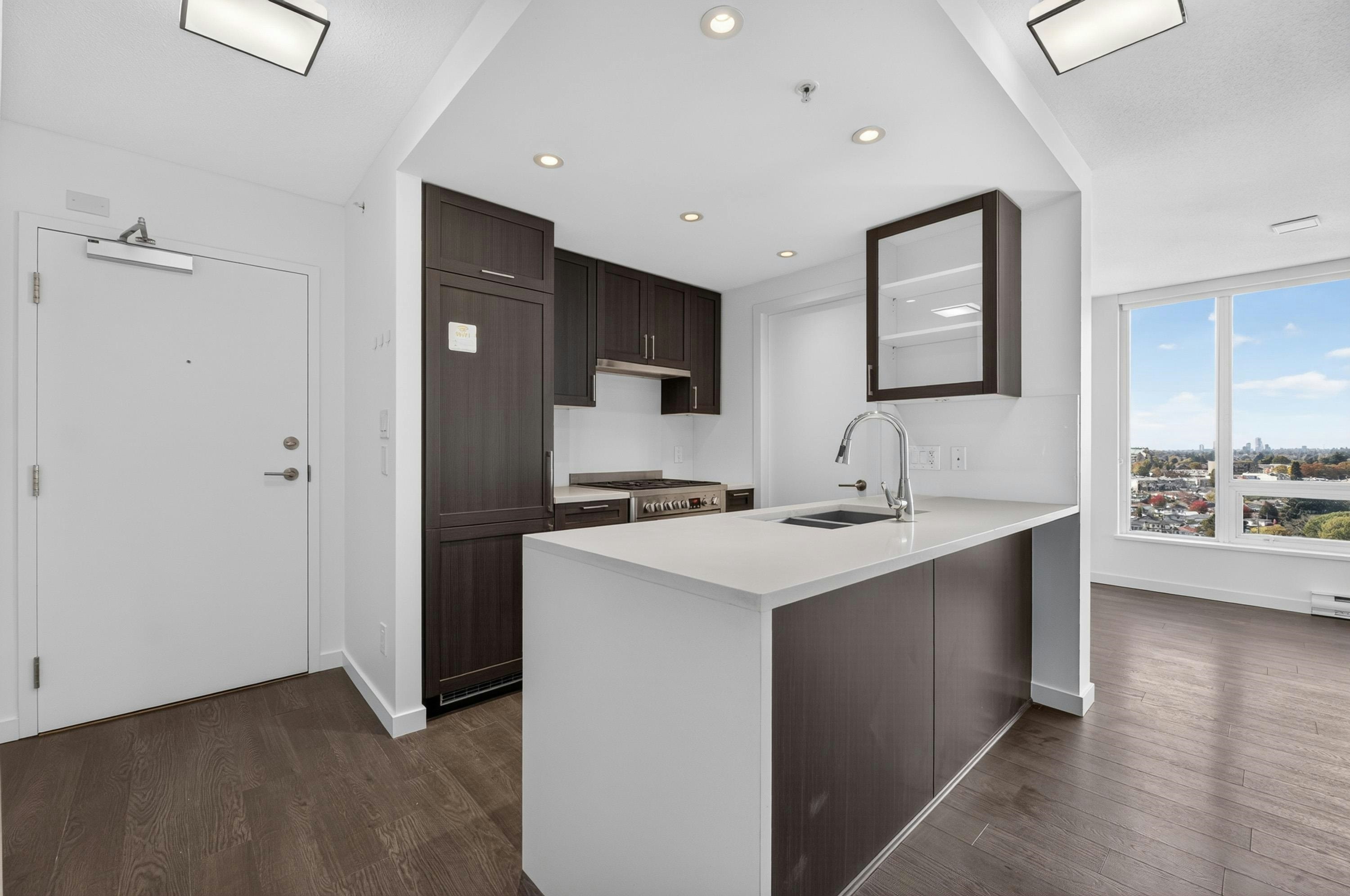 1702-5515 Boundary Road, Vancouver, BC, V5R 0E3 - 11