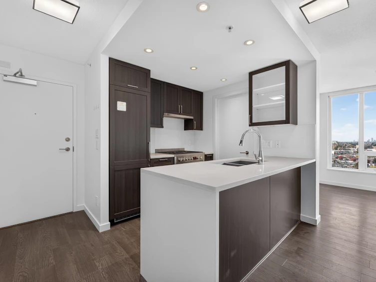 1702-5515 Boundary Road, Vancouver, BC, V5R 0E3 - 11