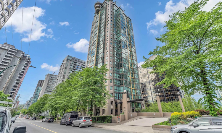 2302-1367 Alberni Street