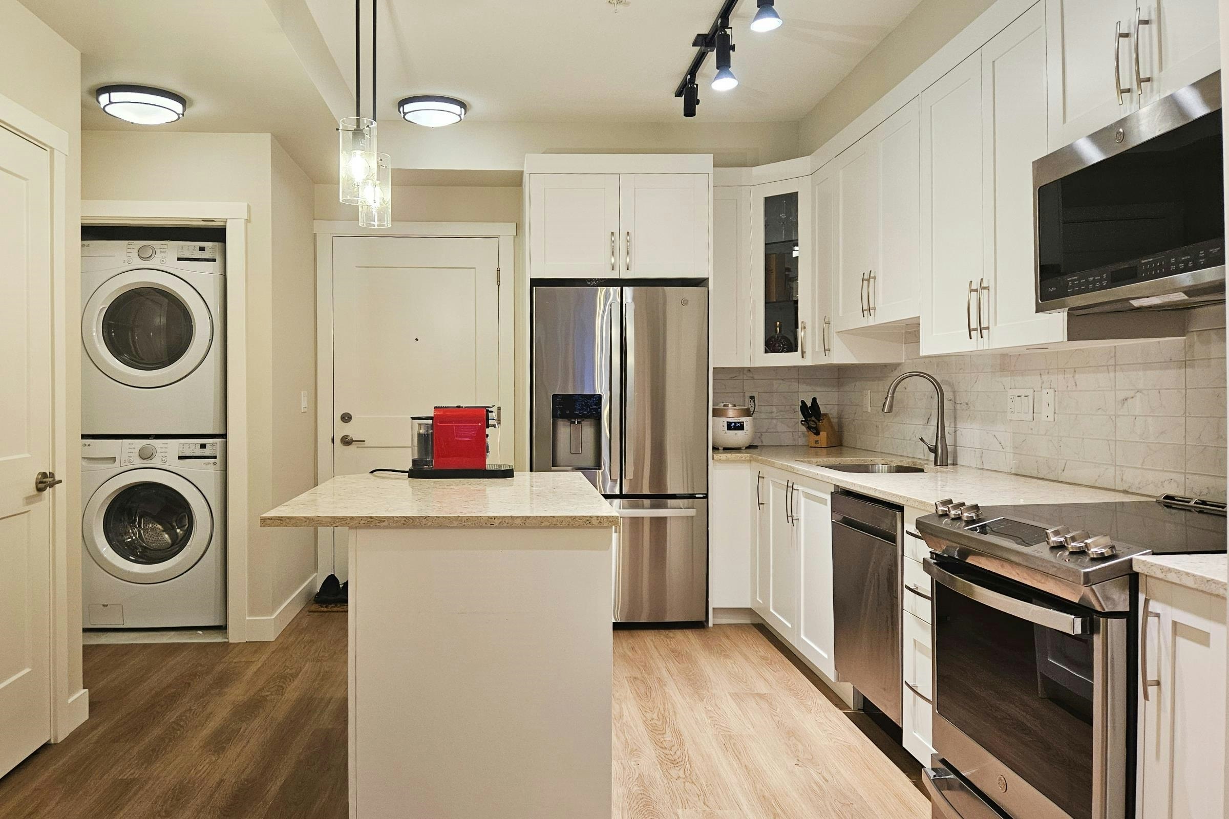 A513-8233 208b Street, Langley, BC, V2Y 4M7