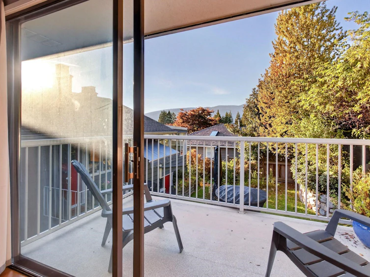 674 Blueridge Avenue, North Vancouver, BC, V7R 2J3 - 13