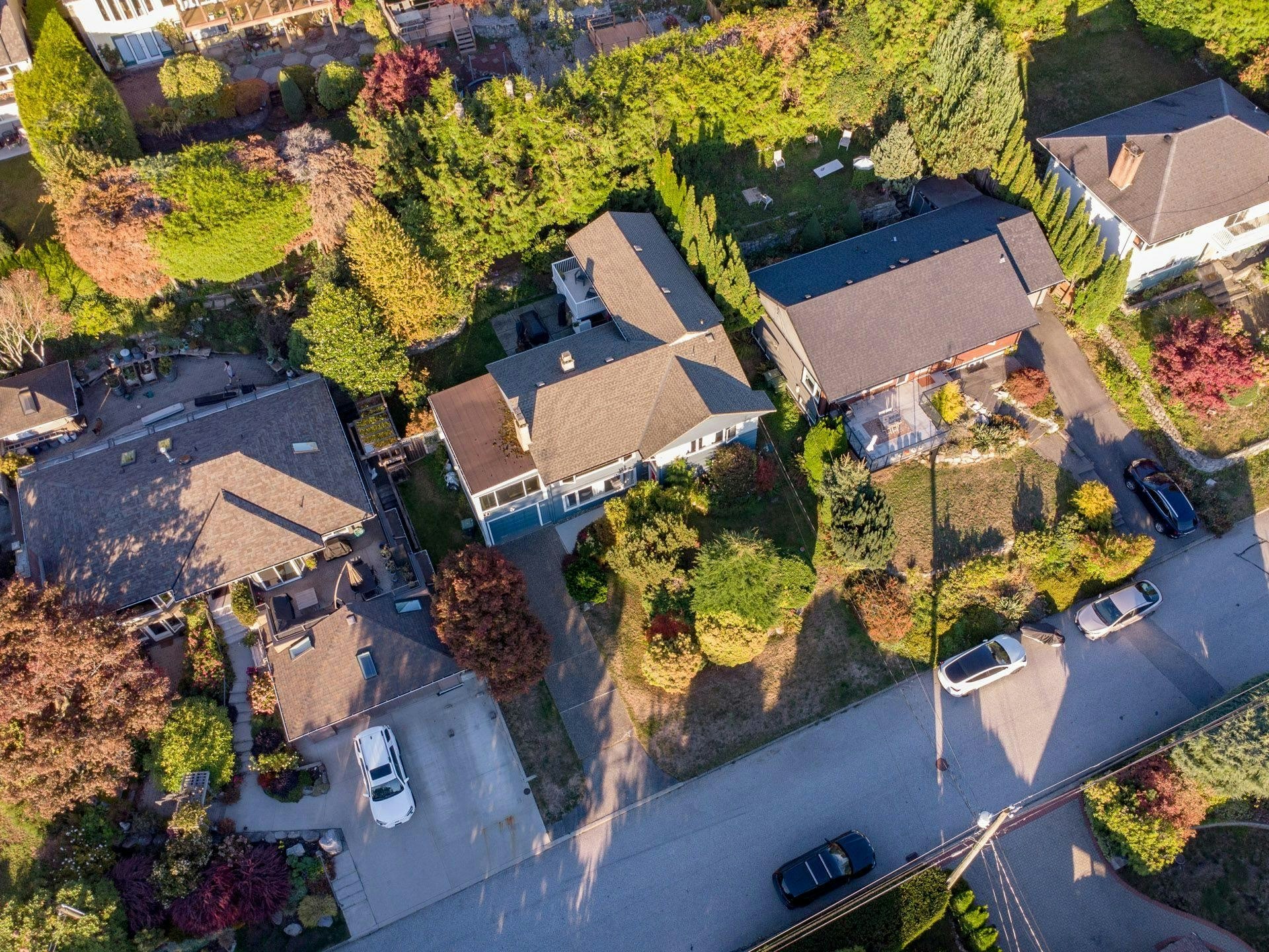 674 Blueridge Avenue, North Vancouver, BC, V7R 2J3 - 36