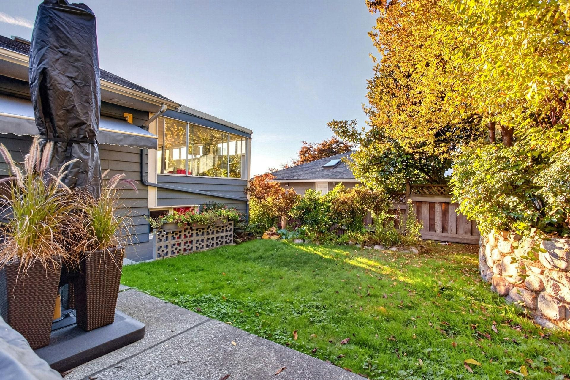 674 Blueridge Avenue, North Vancouver, BC, V7R 2J3 - 19